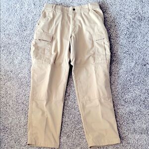 5.11 Tactical Tan Khaki Cargo Pants Relaxed Fit‎ Large 35.5-39” Utility pockets